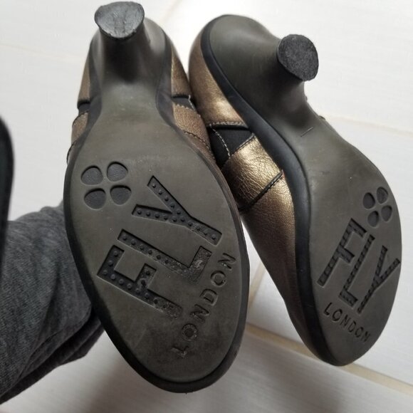 FLY London Bronze Kitten Heel  Ankle Booties Victorian 38 - Picture 9 of 10